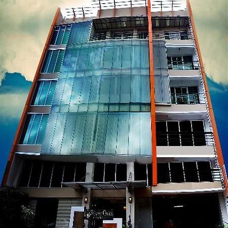Silver Oaks Suites & Hotel Manila Dış mekan fotoğraf