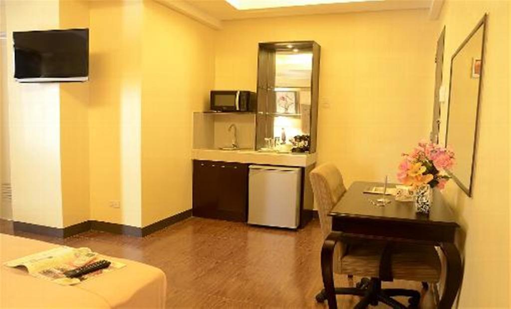 Silver Oaks Suites & Hotel Manila Dış mekan fotoğraf