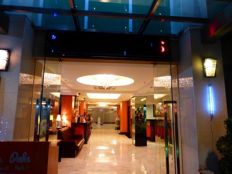 Silver Oaks Suites & Hotel Manila Dış mekan fotoğraf