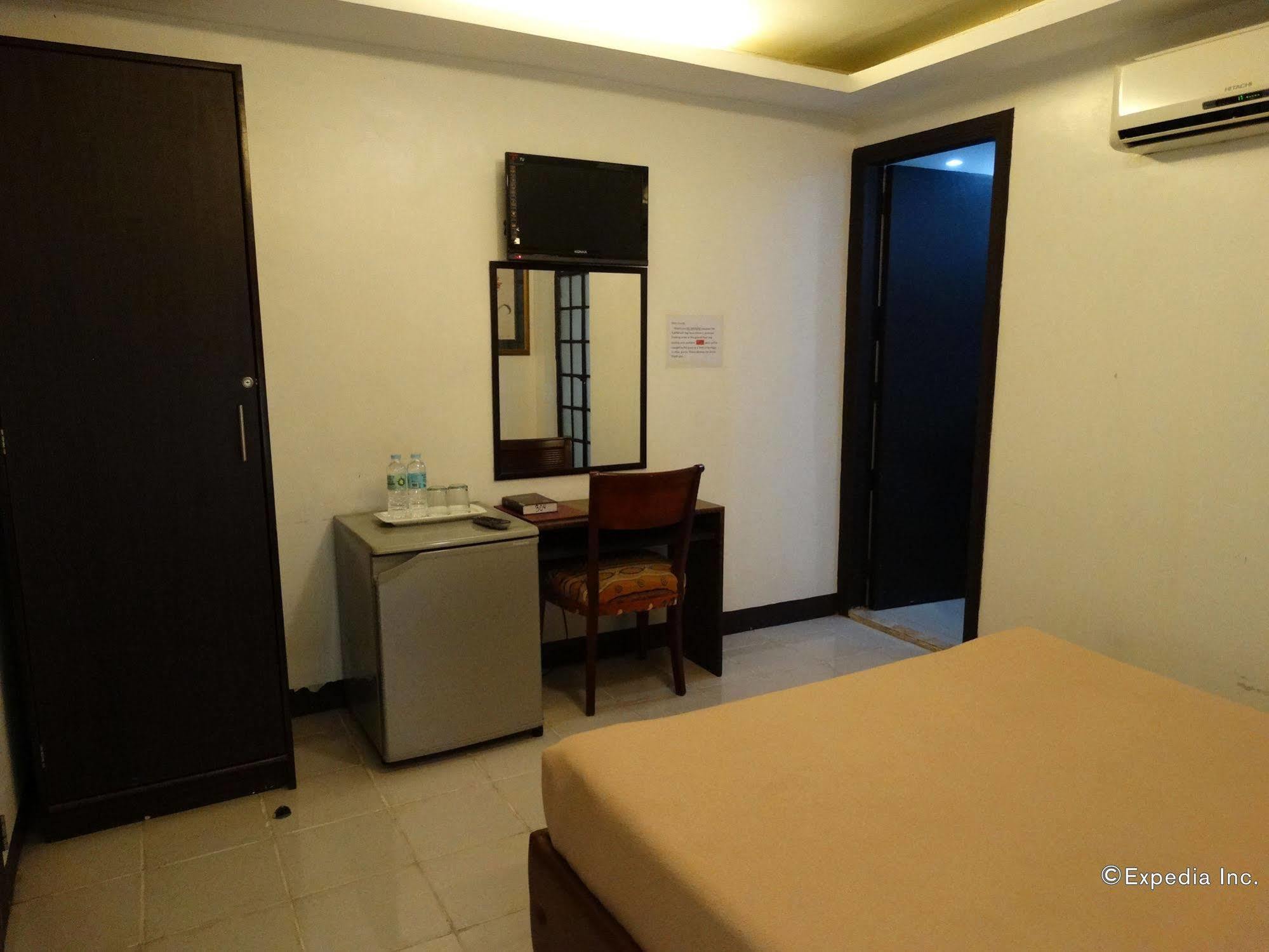 Silver Oaks Suites & Hotel Manila Dış mekan fotoğraf